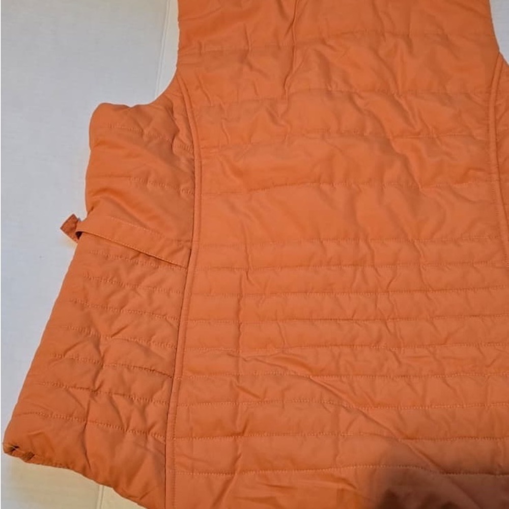 Women's Orange Quilted Vest - Picture 9 of 16